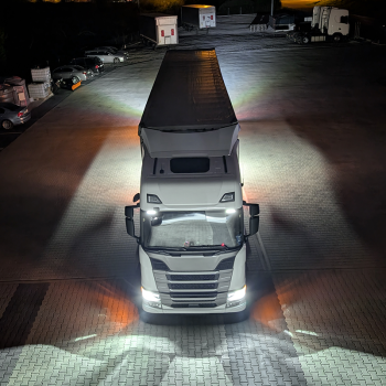 CRP1 manőverező lámpák LED