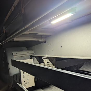 CRP1 manőverező lámpák LED